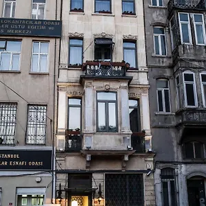 Hotel Peradays ***